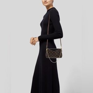 Louis Vuitton LV Monogram Pallas Clutch